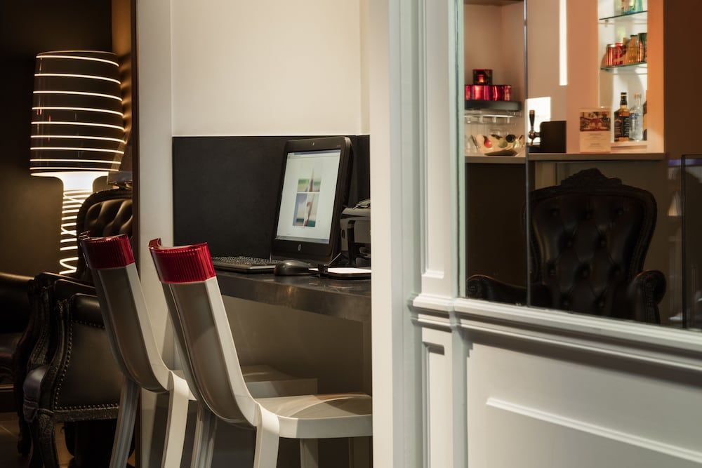 undefined Hotel Louvre Saint Honoré 7