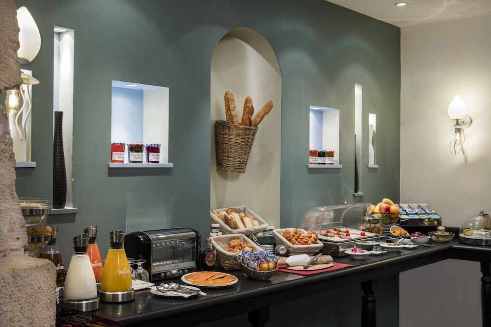 undefined Hotel Louvre Saint Honoré 9