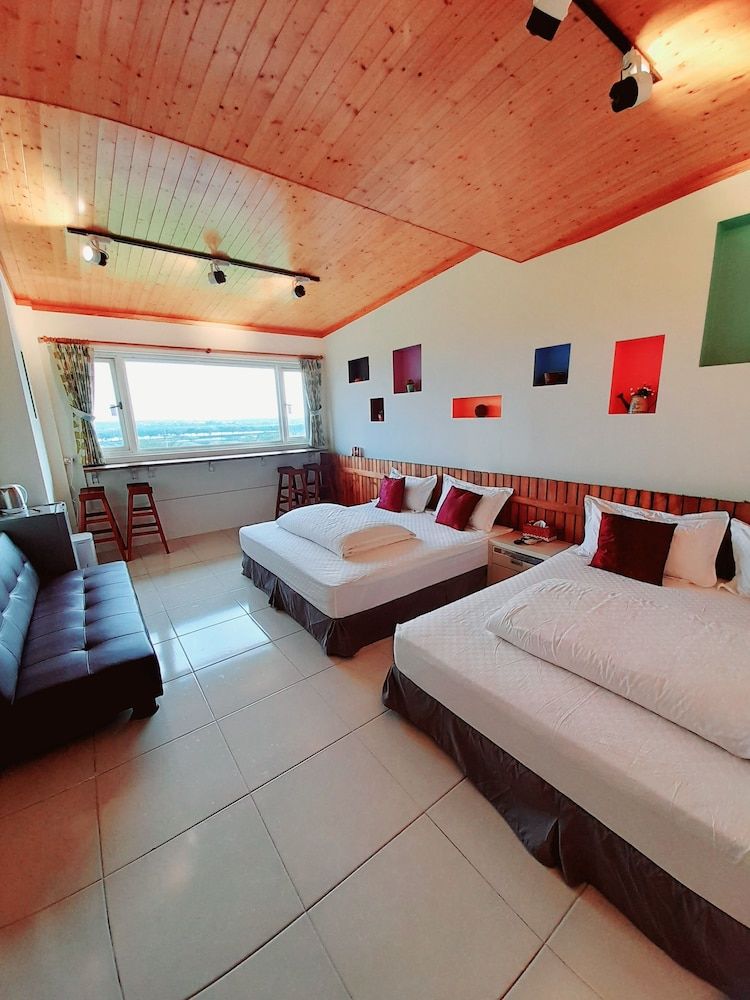 Quadruple Room, Courtyard View