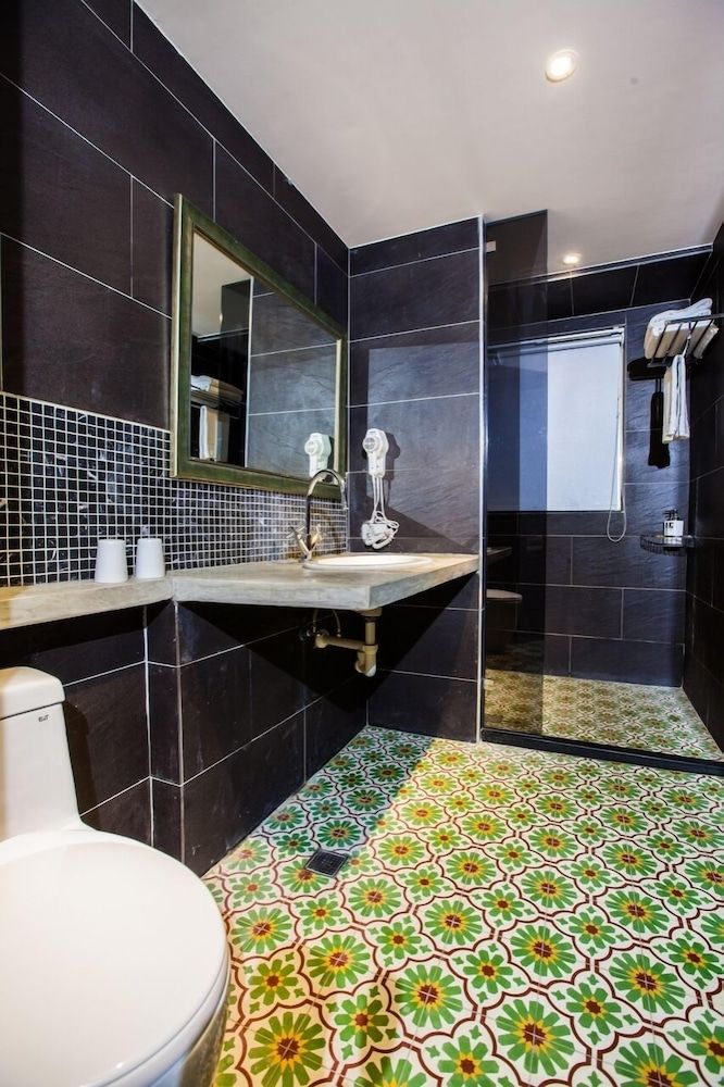 Hotel Royal Kingdom Triple Room 4