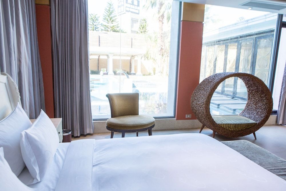 Presidential Suite (Check in time starts from 6pm)