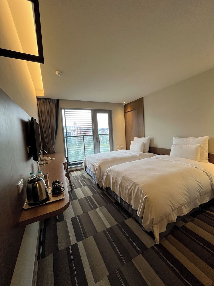 City Twin Room