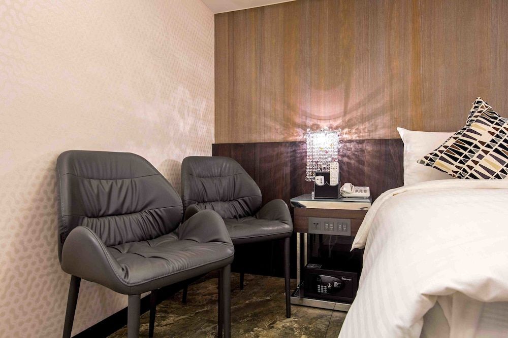 undefined Hotel I Journey 8