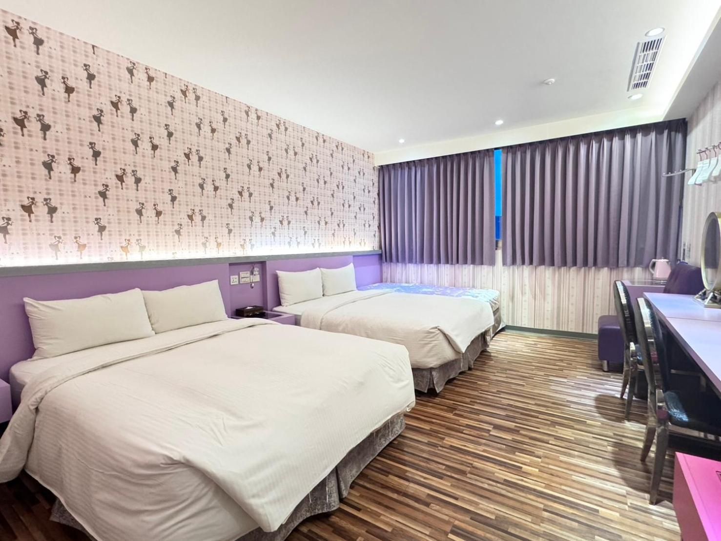 Deluxe Quadruple Room