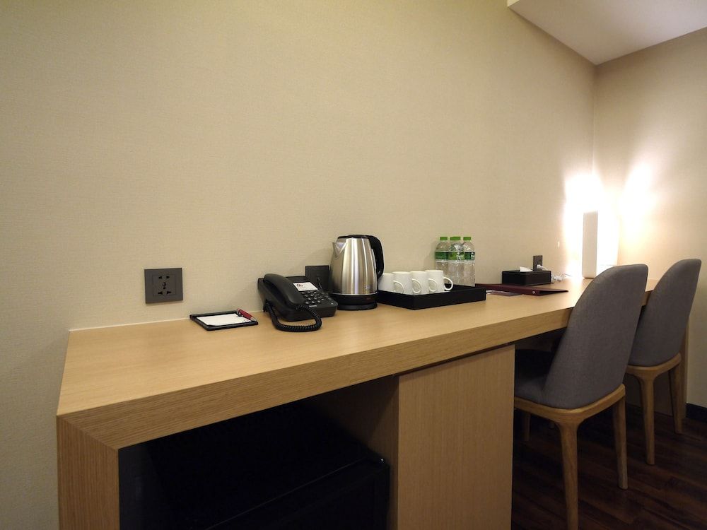 In-Room Business Center