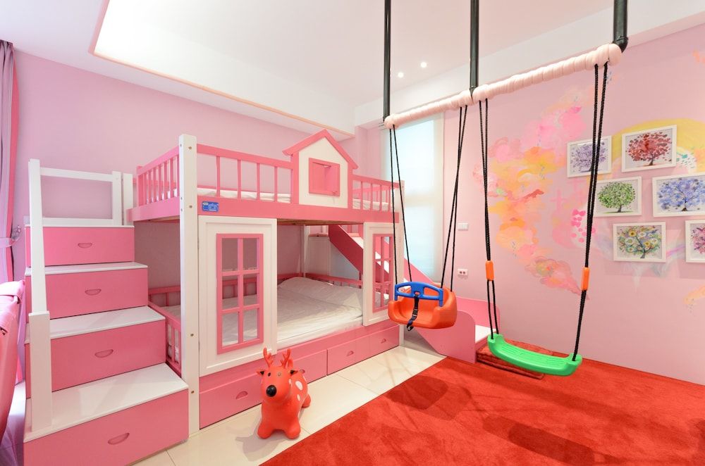 Childrens Theme Room