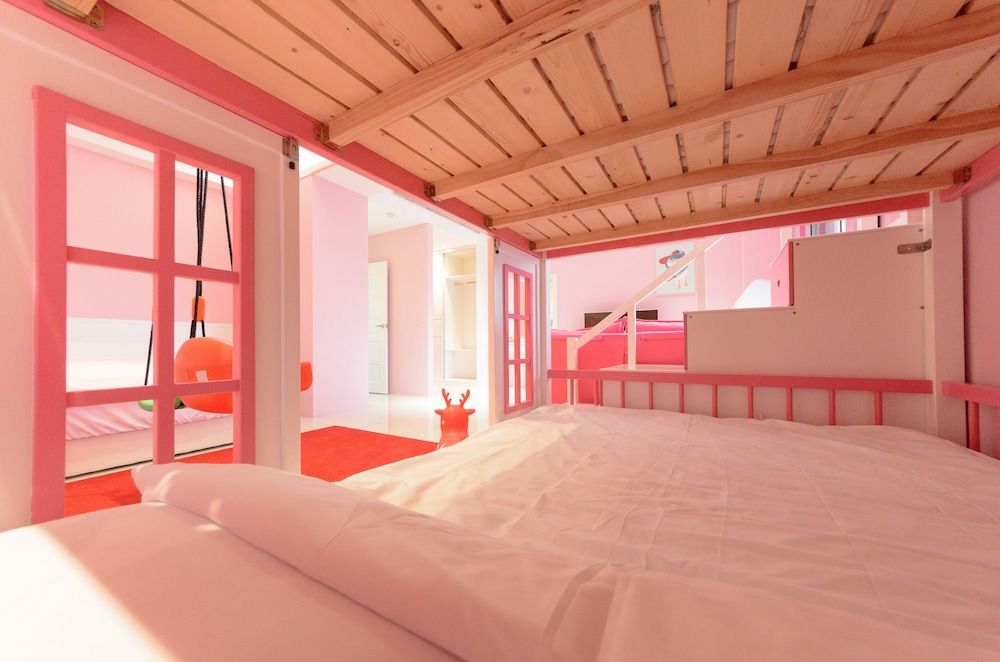 Childrens Theme Room