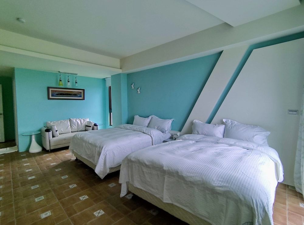 Shell Sand Homestay                                                                        Superior Quadruple Room, Ocean View 22