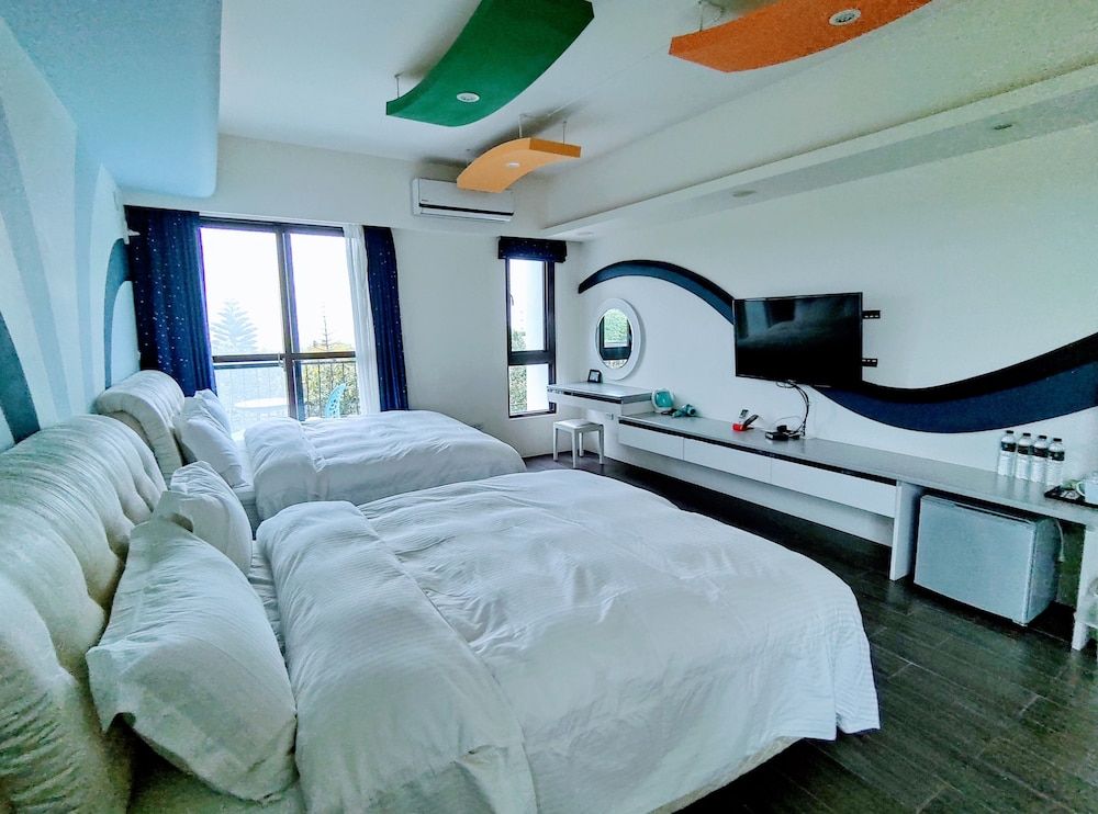 Shell Sand Homestay                                                                        Superior Quadruple Room, Ocean View 29