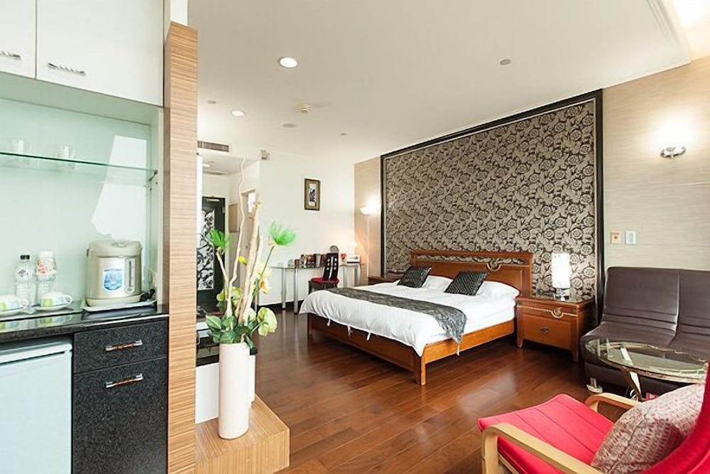 85 Cape Suites Double Room, Sea View 14