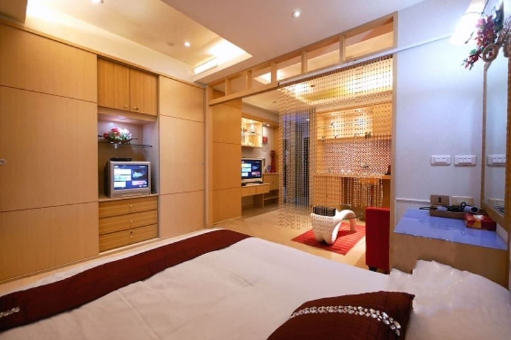 85 Cape Suites Double Room, Sea View 5