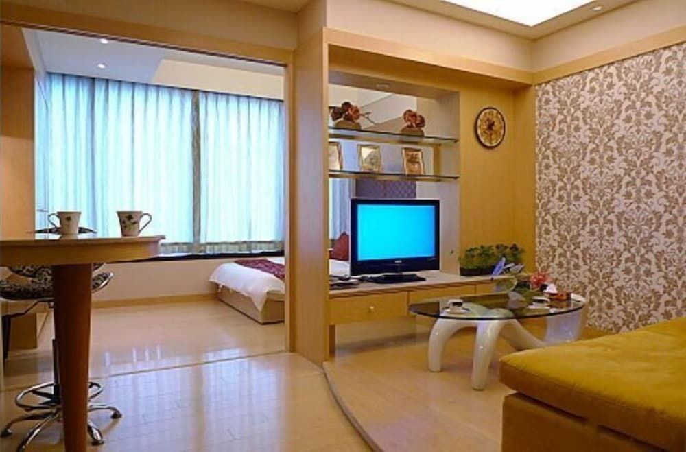 85 Cape Suites Double Room (with Street View) 19