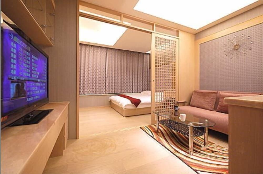 85 Cape Suites Standard Double Room 15