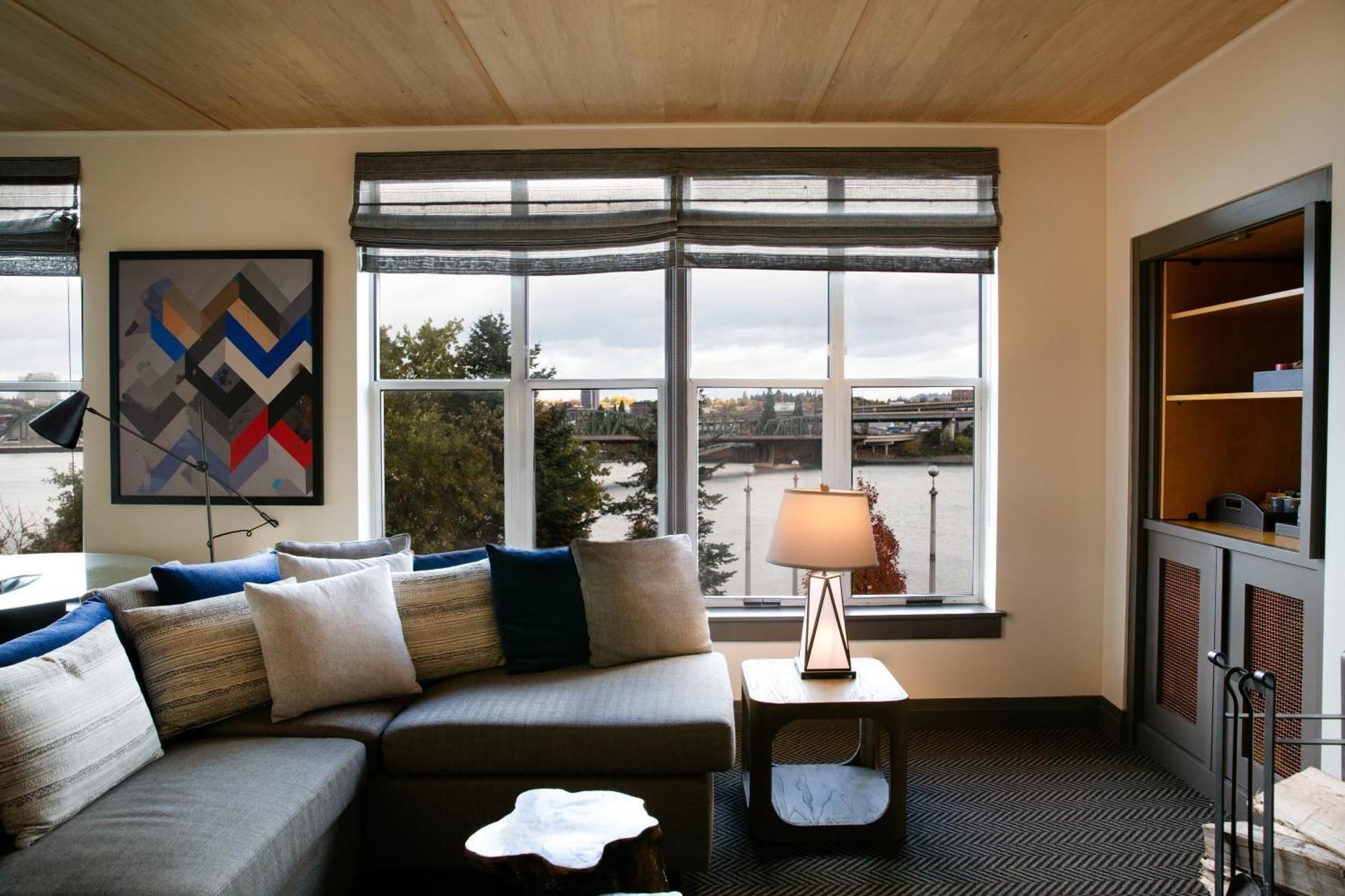 Mount Hood Suite