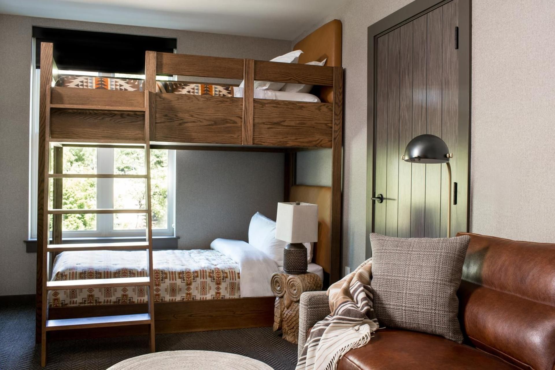 Bungalow Suite with Roll in Shower