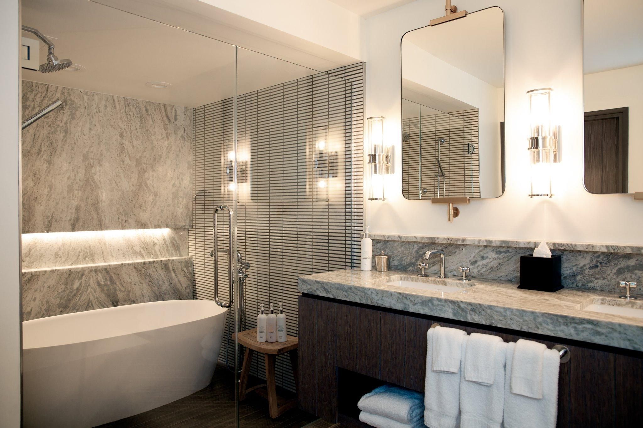 Mount Hood Suite