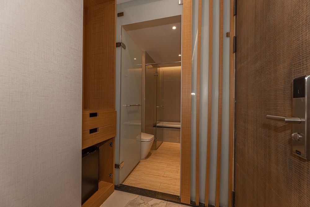 Sun Moon Lake Apollo Resort Hotel Double Room with City View 4