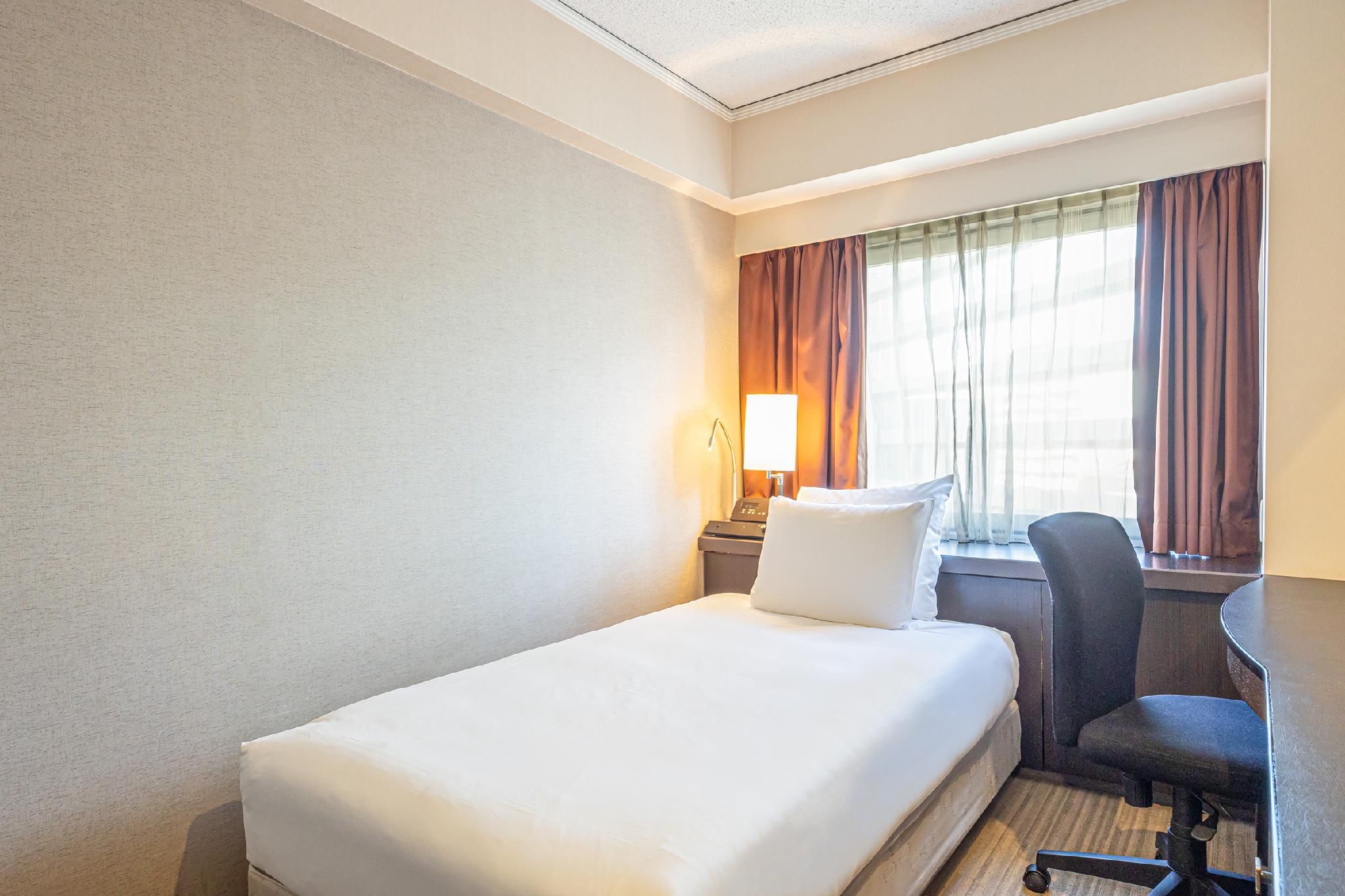 1 Single Bed Standard Non-Smoking