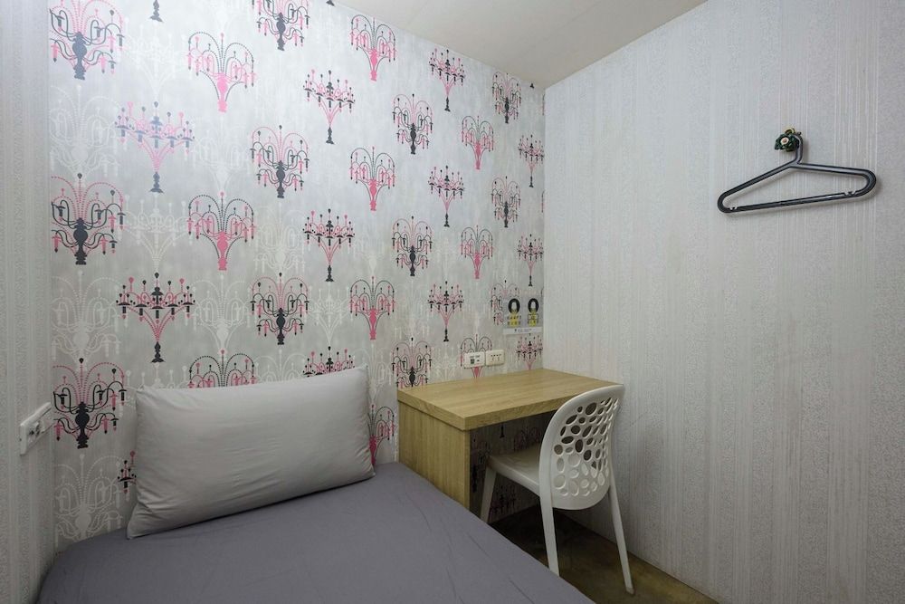 Work Inn TPE - Hostel Standard Single Room, Women only 2