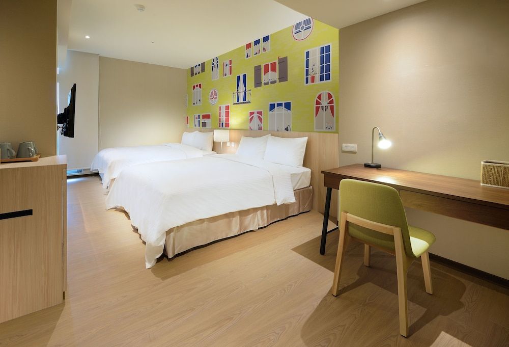undefined Park City Inn & Hostel - Yonghe Taipei 5