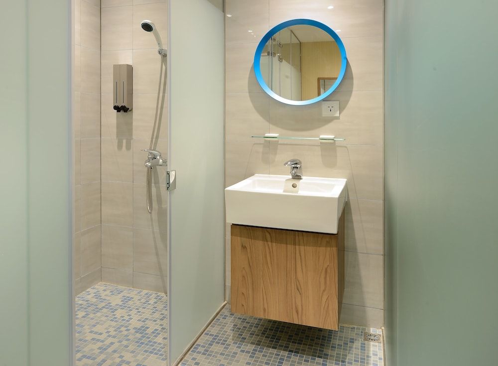 undefined Park City Inn & Hostel - Yonghe Taipei 10