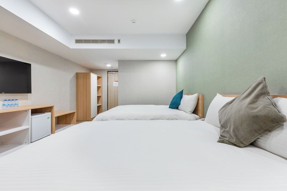Mu Chen Hotel