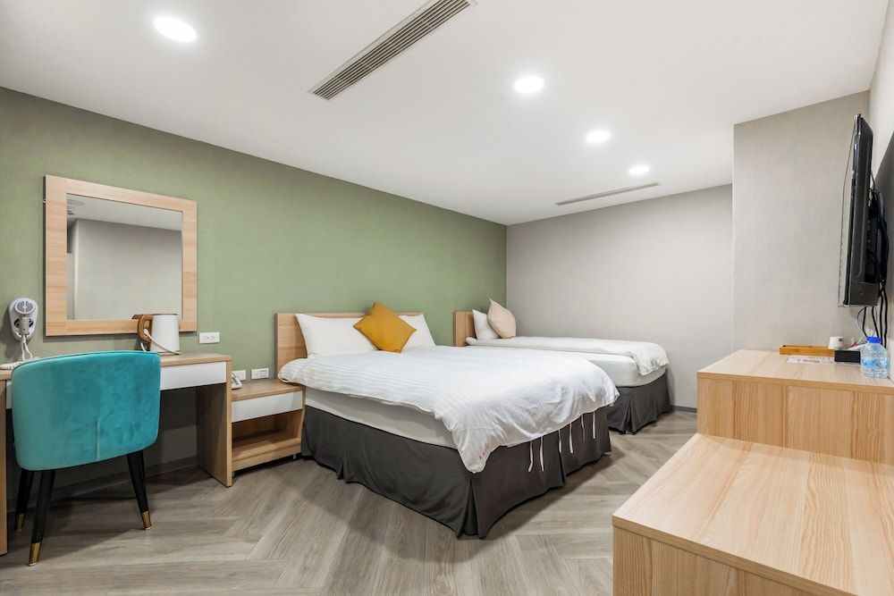 Mu Chen Hotel