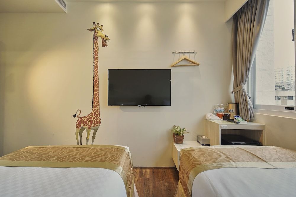 M Hotel Economy Double Room 3