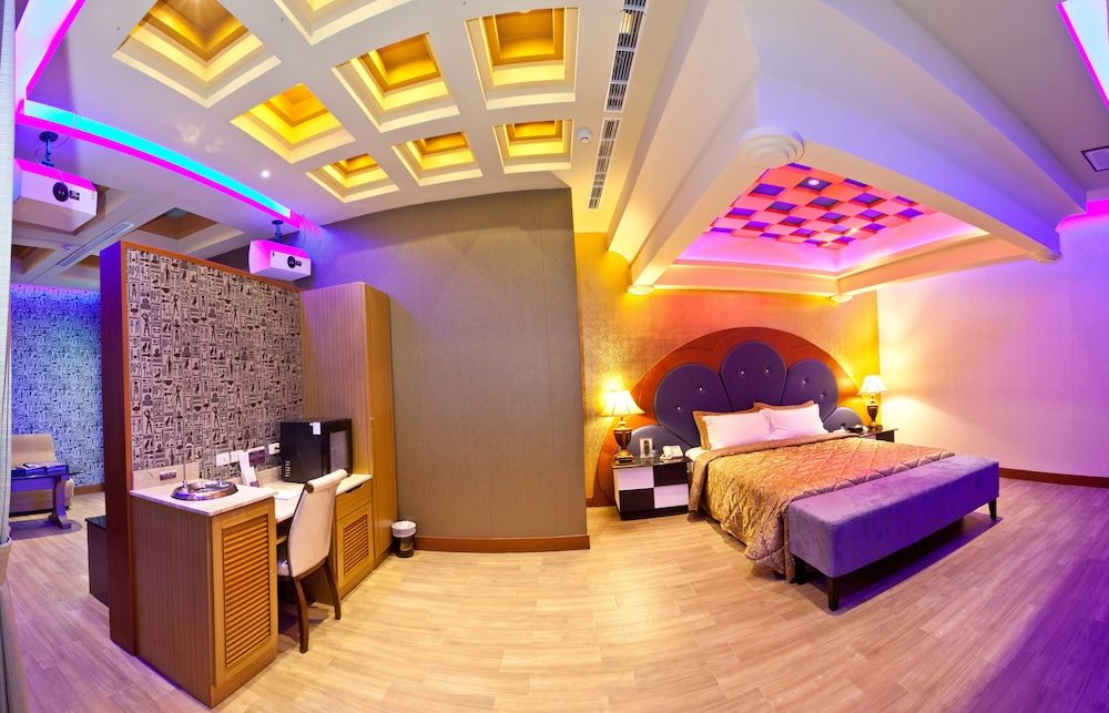 Honeymoon Double Room