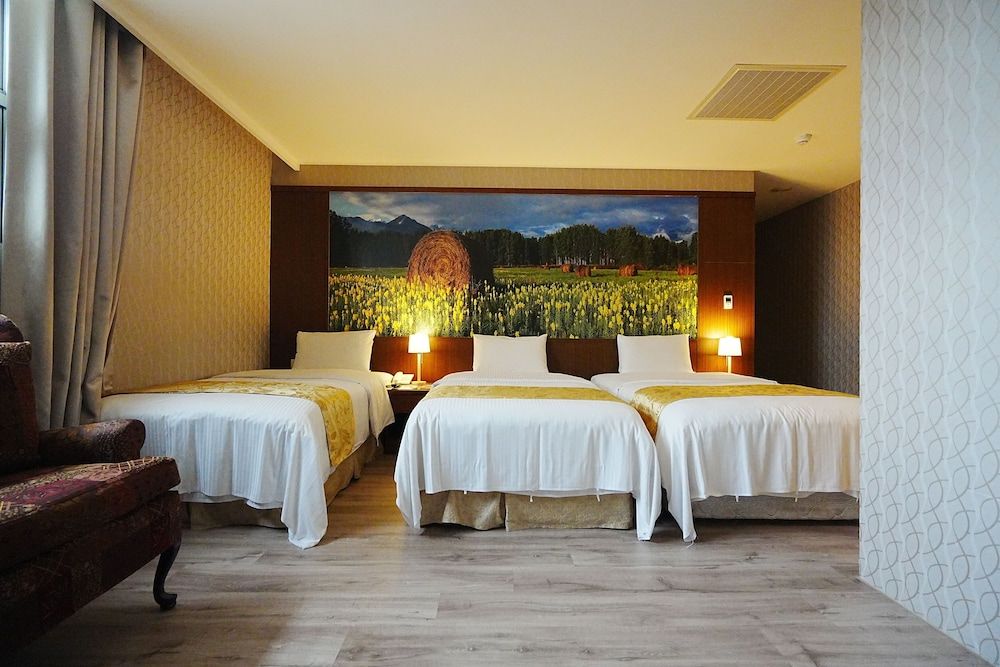 undefined York Hotel 3