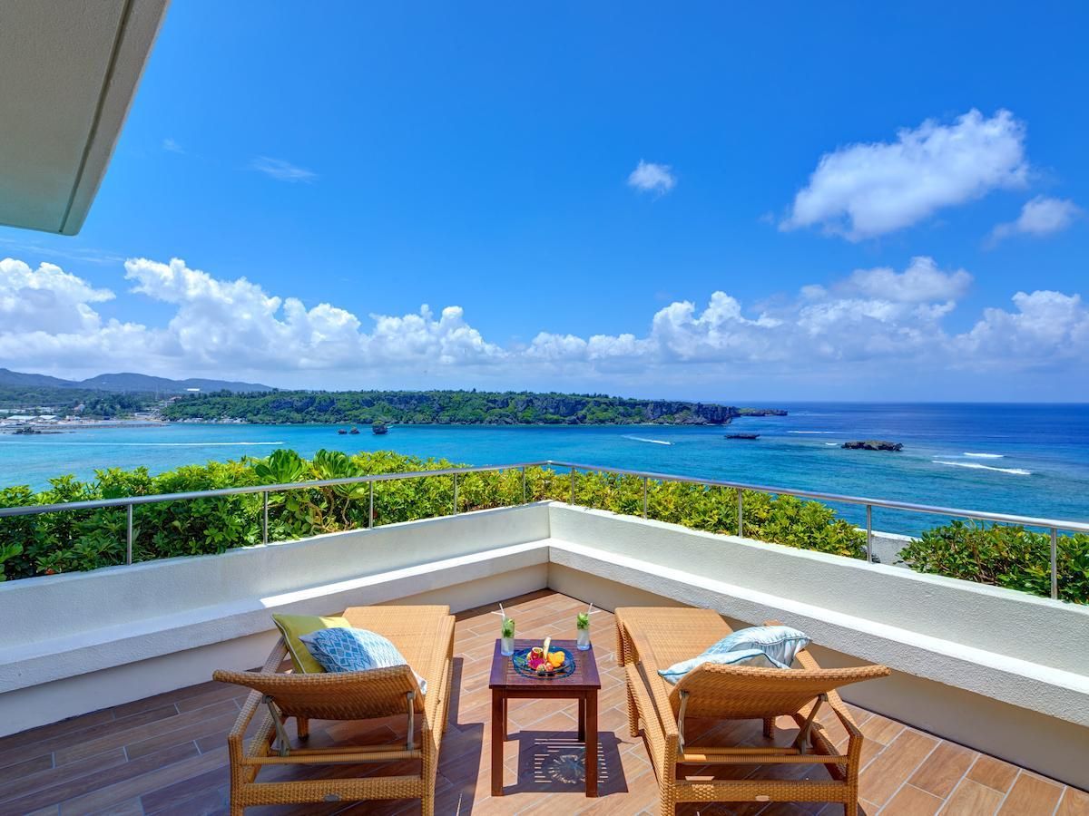 Cape Manza Suite Club Lounge Access