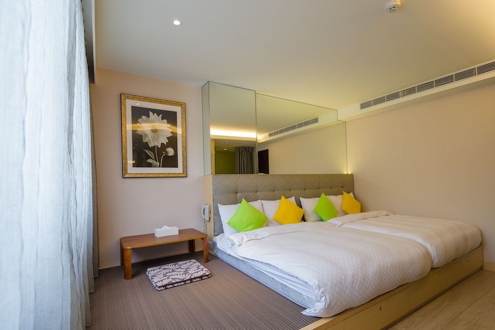 Luxury Quadruple Room (Shine)