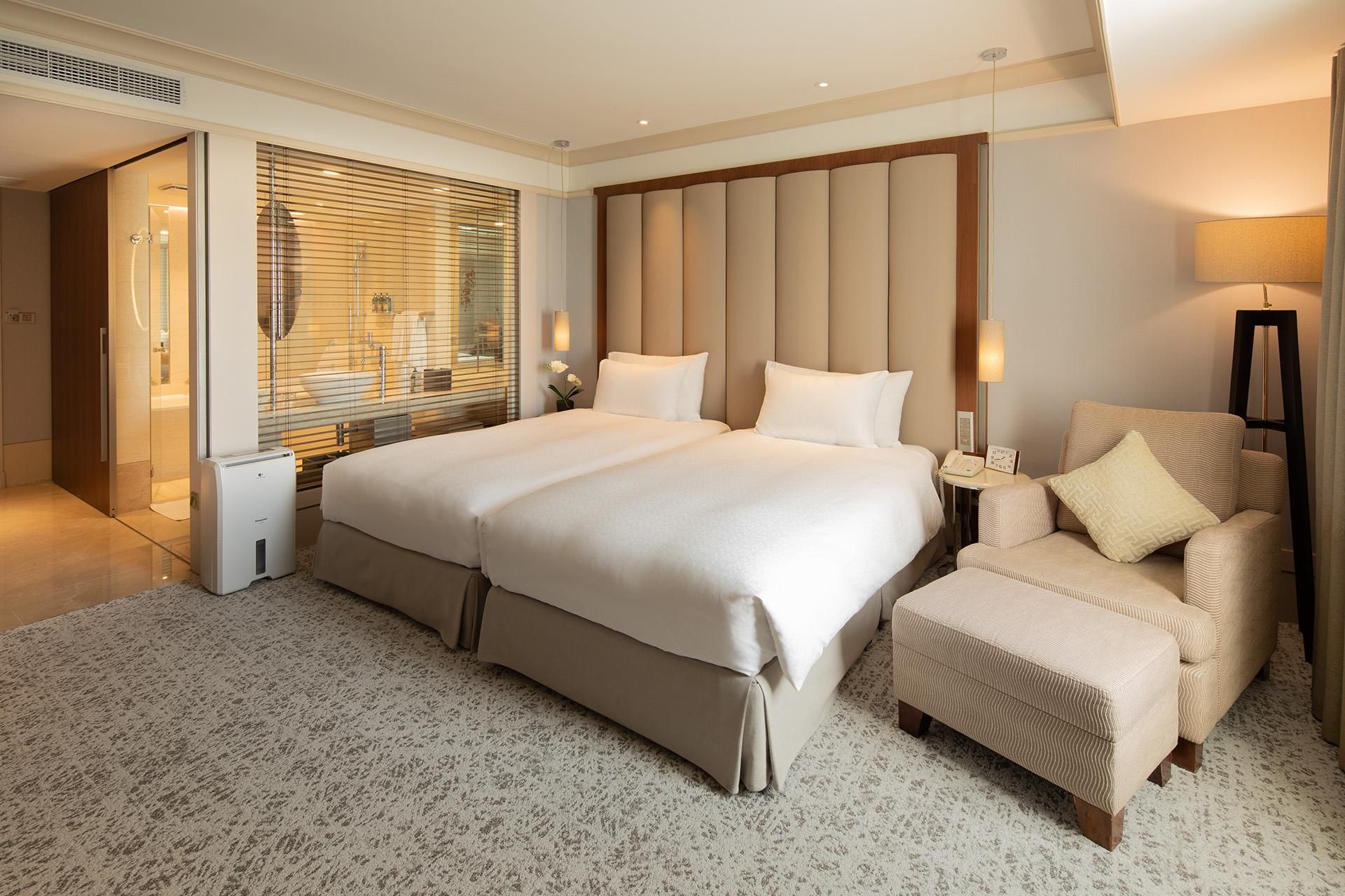 Premier Twin Room - Non-Smoking