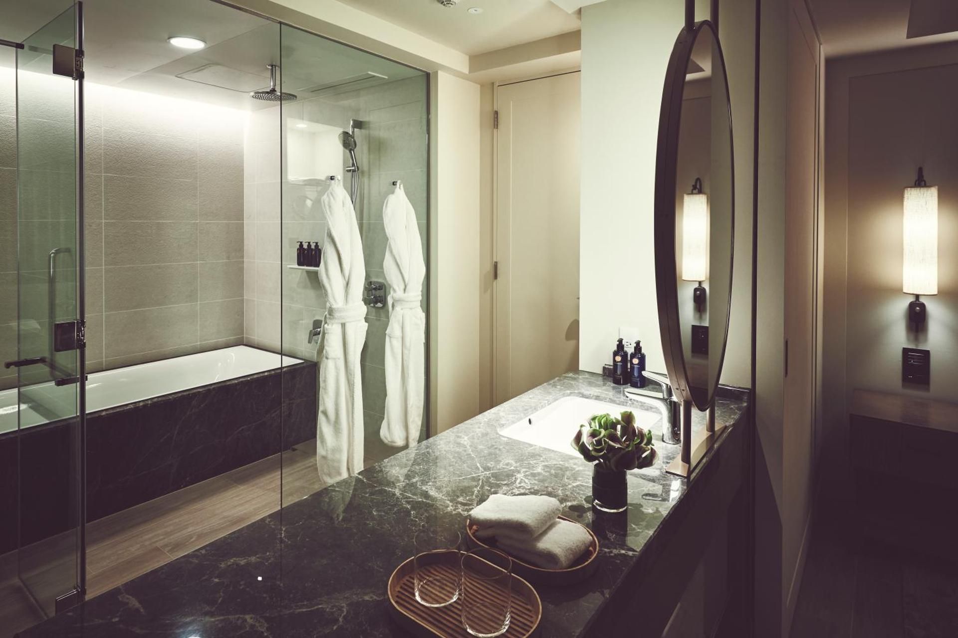 Club Wing Classic TwinRoom OceanView Club Benefits