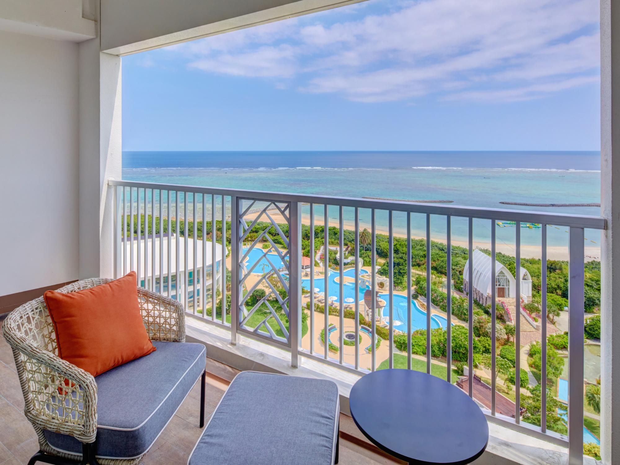OceanWing 2 Single Premium Corner Room