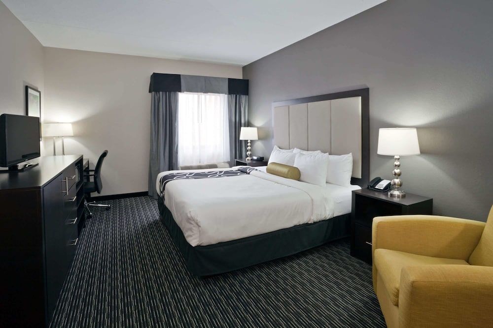 Room, 1 King Bed, Non Smoking