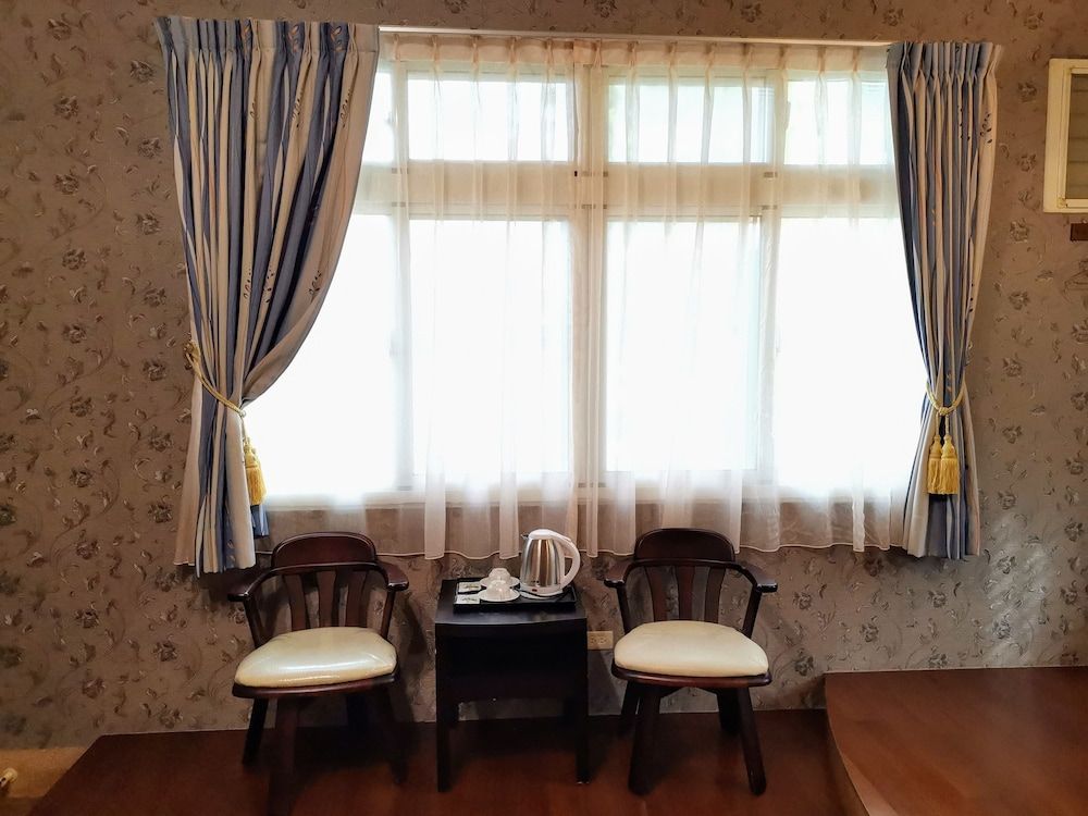 Peach Villa Standard Double Room 18