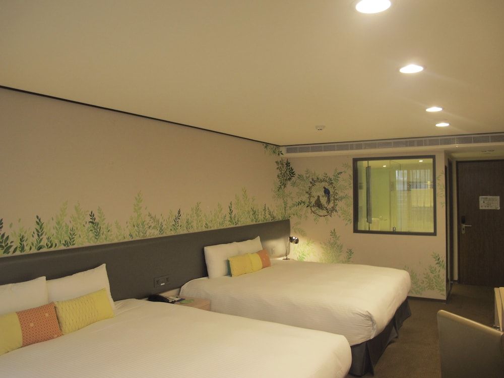 Deluxe Quadruple Room