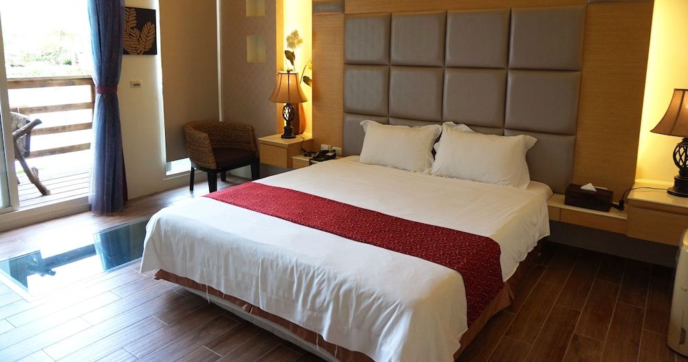 River Forest Leisure Farm Comfort Double Room 3