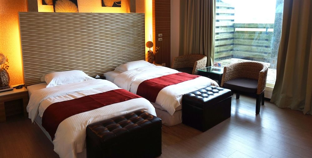 River Forest Leisure Farm Basic Double Room 2