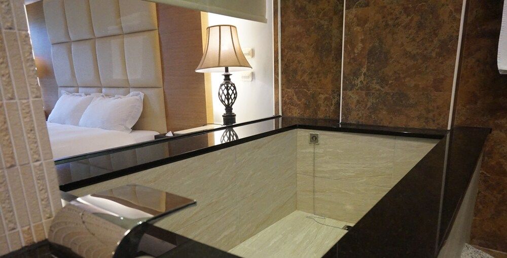 River Forest Leisure Farm Comfort Double Room 9