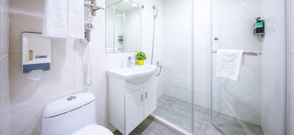 Smile 73 Hotel Economy Double Room without parking 4