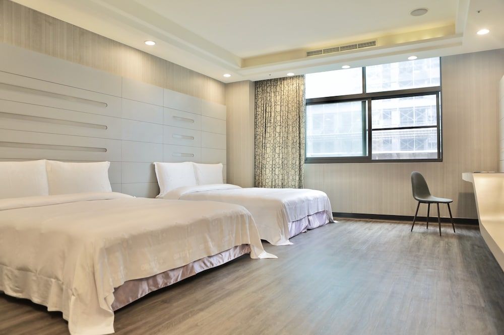Design Quadruple Room