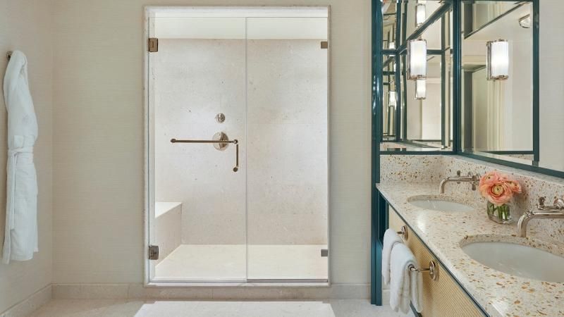 Four Seasons Resort Palm Beach Seabreeze Suite