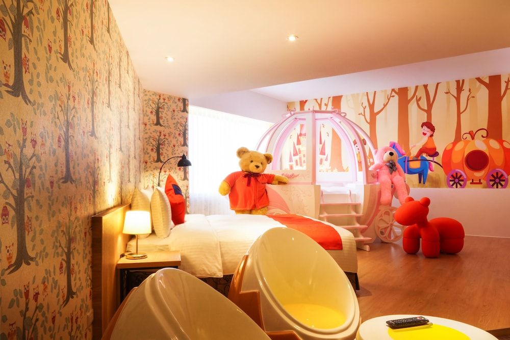HOYA Resort Hotel Kaohsiung Family Suite (Parent-Child Theme ) 5