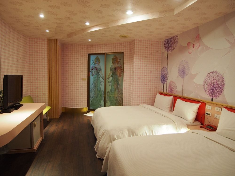 Day Chen Hotel