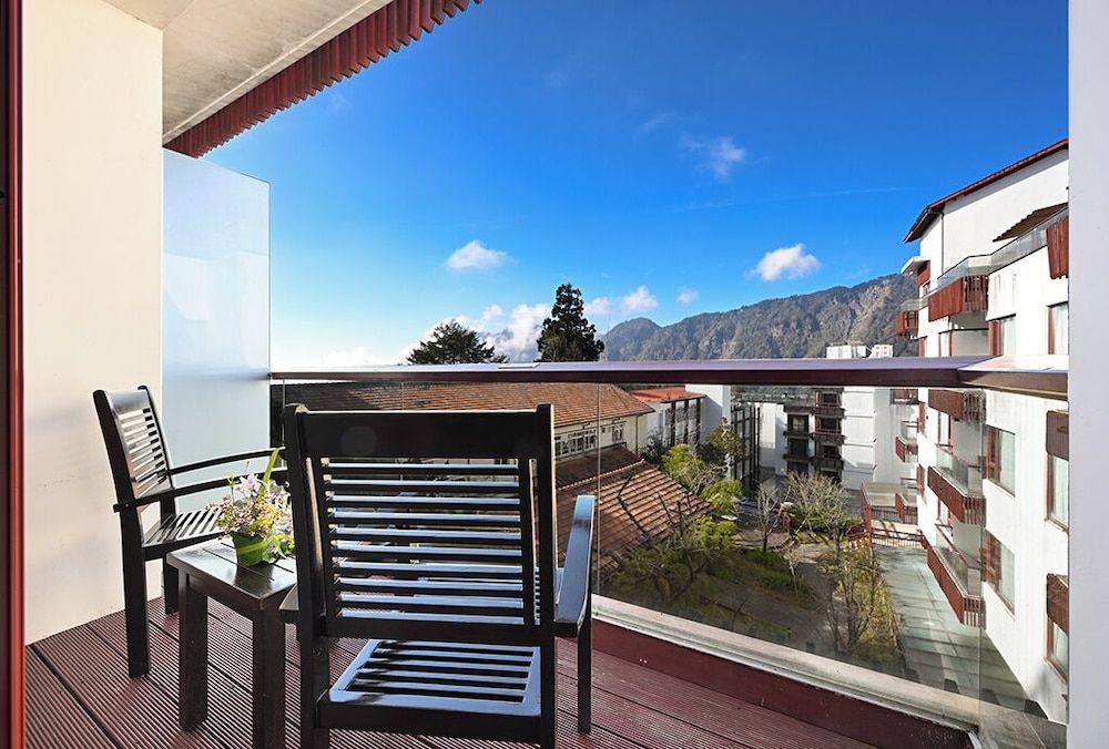 Alishan Hotel Modern Building Deluxe Double Room 5