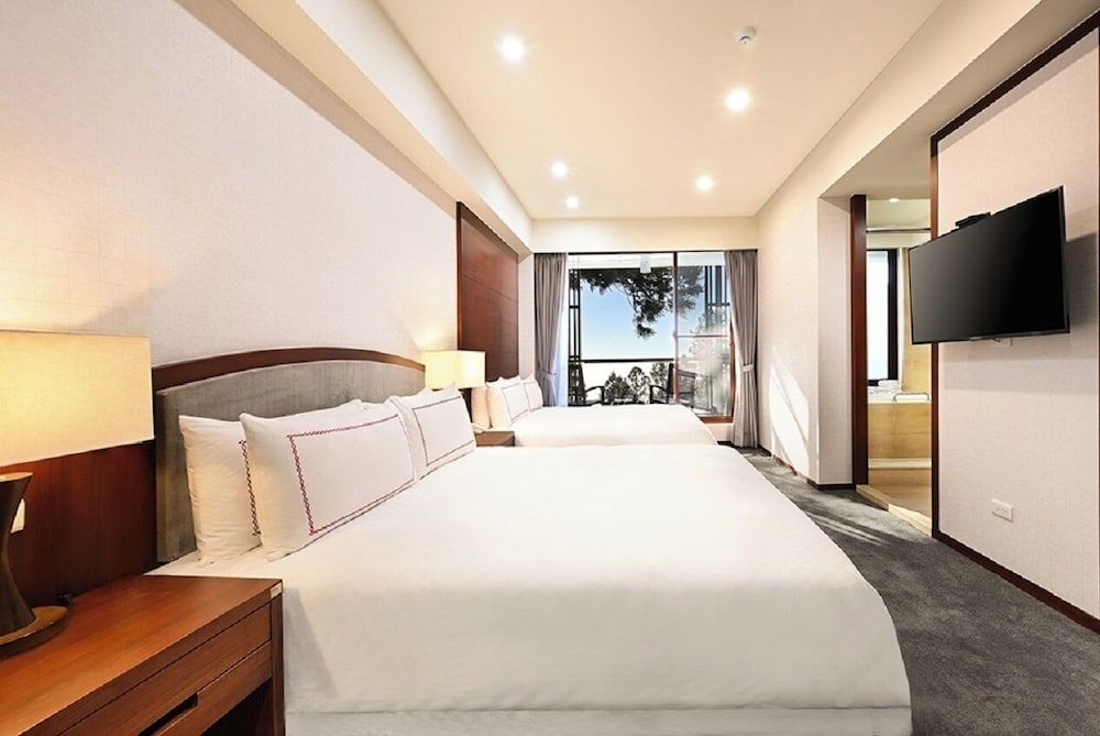 Alishan Hotel Standard Quadruple Room Historical (For 3 pax) 2