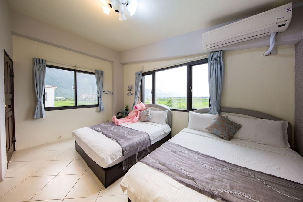 Slow Fly B&B Quadruple Room 2