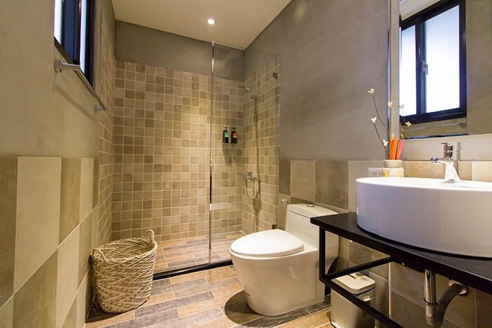 Book5 Family Quadruple Room 8